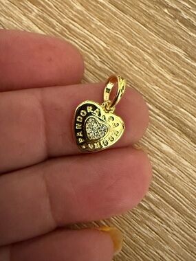 Pandora Gold Heart Pavé Charm